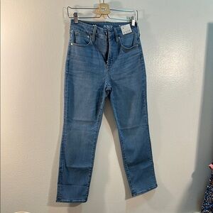 NWT J.Crew ‘03 Curvy Slim Blue Jeans sz 27 w stretch medium-light blue